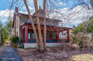 127 S Pine Avenue Albany, NY 12208