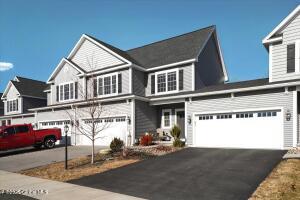 18 Pasture Place Ballston Lake, NY 12019
