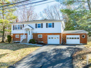 15 Meadowlark Drive Latham, NY 12110