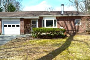 3C Lacosta Drive Clifton Park, NY 12065