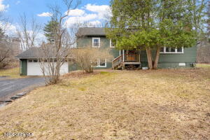 139 Swift Road Voorheesville, NY 12186