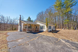 547 Stone Bridge Rd Ext East Durham, NY 12423
