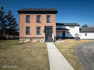 14 Harris Road Waterford, NY 12188