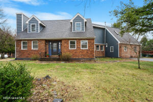 4 Ribbon Candy Lane Troy, NY 12182