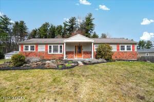 19 Hillcrest Drive Ballston Lake, NY 12019