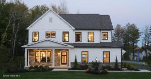 16 BERGEN Place Niskayuna, NY 12309