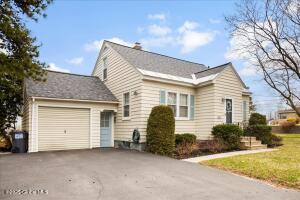 1290 4th Street Rotterdam, NY 12303