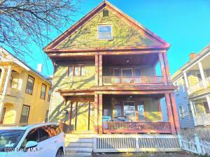 15 Kenyon Court Utica, NY 13501