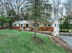 5 N Hill Drive Ballston Lake, NY 12019