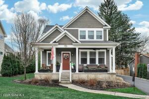 28 Benedict Street Saratoga Springs, NY 12866