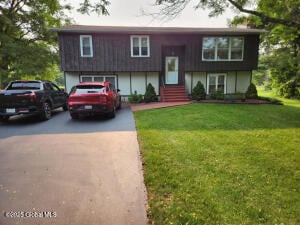 11 Empire Drive Poestenkill, NY 12140