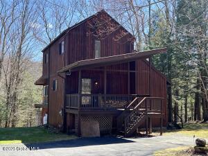 225 Taborton Road Averill Park, NY 12018