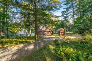 22 Heather Lane Northville, NY 12134