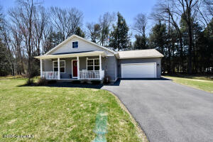 5 Huckleberry Finn Court Gansevoort, NY 12831