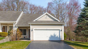54 Rockrose Drive East Greenbush, NY 12061