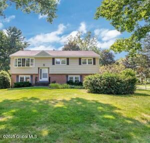 3 Rita Court Delmar, NY 12054