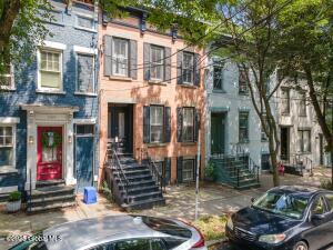 179 Lancaster Street Albany, NY 12210