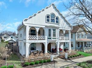 149 Union Avenue Saratoga Springs, NY 12866