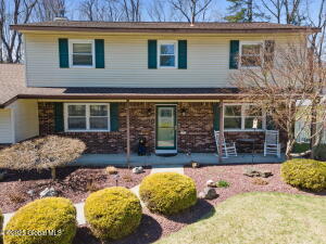 5 Cherry Hills Court Clifton Park, NY 12065