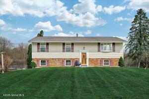 133 Horstman Drive Schenectady, NY 12302