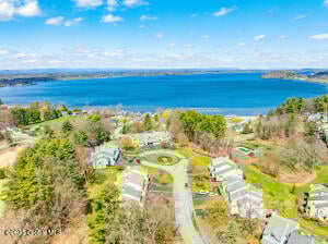 20 Ridge Court Saratoga Springs, NY 12866
