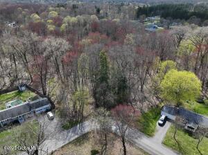 L23 Mayfair Drive Glenville, NY 12302