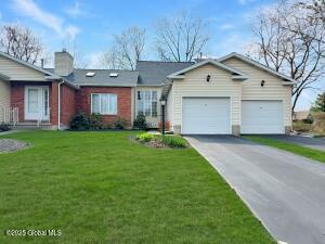 12 Stonegate Court Albany, NY 12205