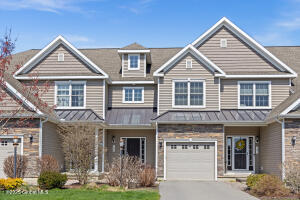 153 Fieldstone Drive Niskayuna, NY 12304