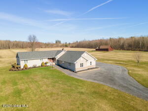 152 Cross Road Delanson, NY 12053