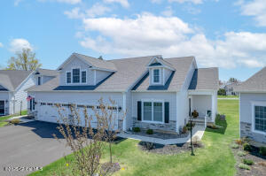 21 Joshua Place Glenmont, NY 12077