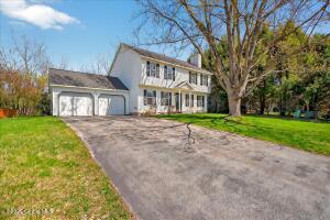 4 Middleborough Court Gansevoort, NY 12831