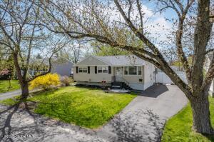 38 Dover Drive Latham, NY 12110
