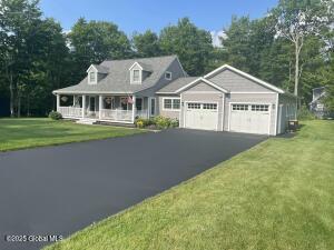 19 Montgomery Court West Sand Lake, NY 12196