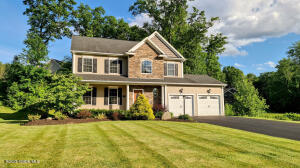 17 Stone Crest Drive Mechanicville, NY 12118