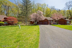 9 Lillian Lane Troy, NY 12180