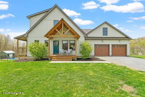 40 Wilderness Way Greenwich, NY 12834