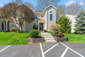 5101 Forest Pointe Drive Clifton Park, NY 12065