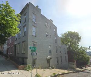 35 Ten Broeck Street Albany, NY 12210