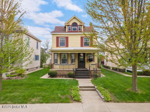 1124 Parkwood Boulevard Schenectady, NY 12308