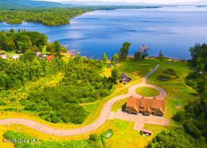 105 Paradise Manor Mayfield, NY 12117