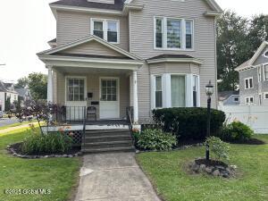 27 Kingsboro Avenue Gloversville, NY 12078
