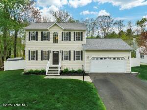 13 Willowbrook Terrace Clifton Park, NY 12065