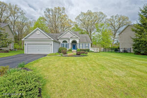 5 Highland Oaks Clifton Park, NY 12065