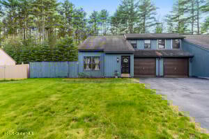 4 Queen Ann Court Queensbury, NY 12804