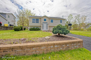 1C Castle Drive Stillwater, NY 12170
