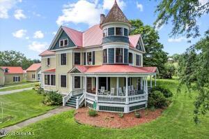 284 Edgemont Road Moriah, NY 12960