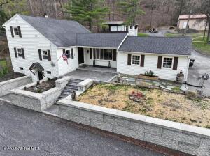 53 Nodine Mountain Road New Baltimore, NY 12124