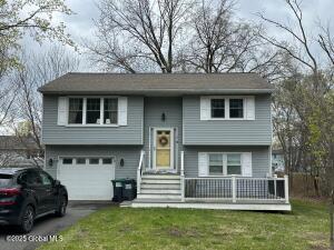 6 York Place Latham, NY 12110