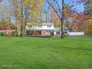 14 Tanglewood Drive Ballston Lake, NY 12019