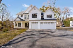 223 Pinewood Drive Guilderland, NY 12303